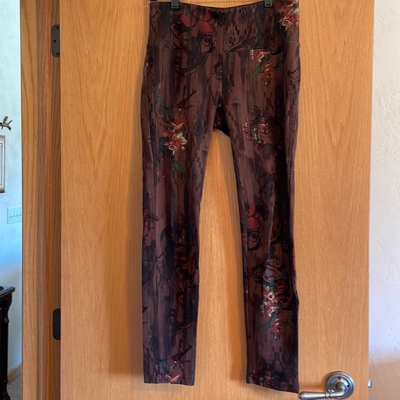 Slim-Station Wide Elastic Pull On Legging - Picture 1 of 6